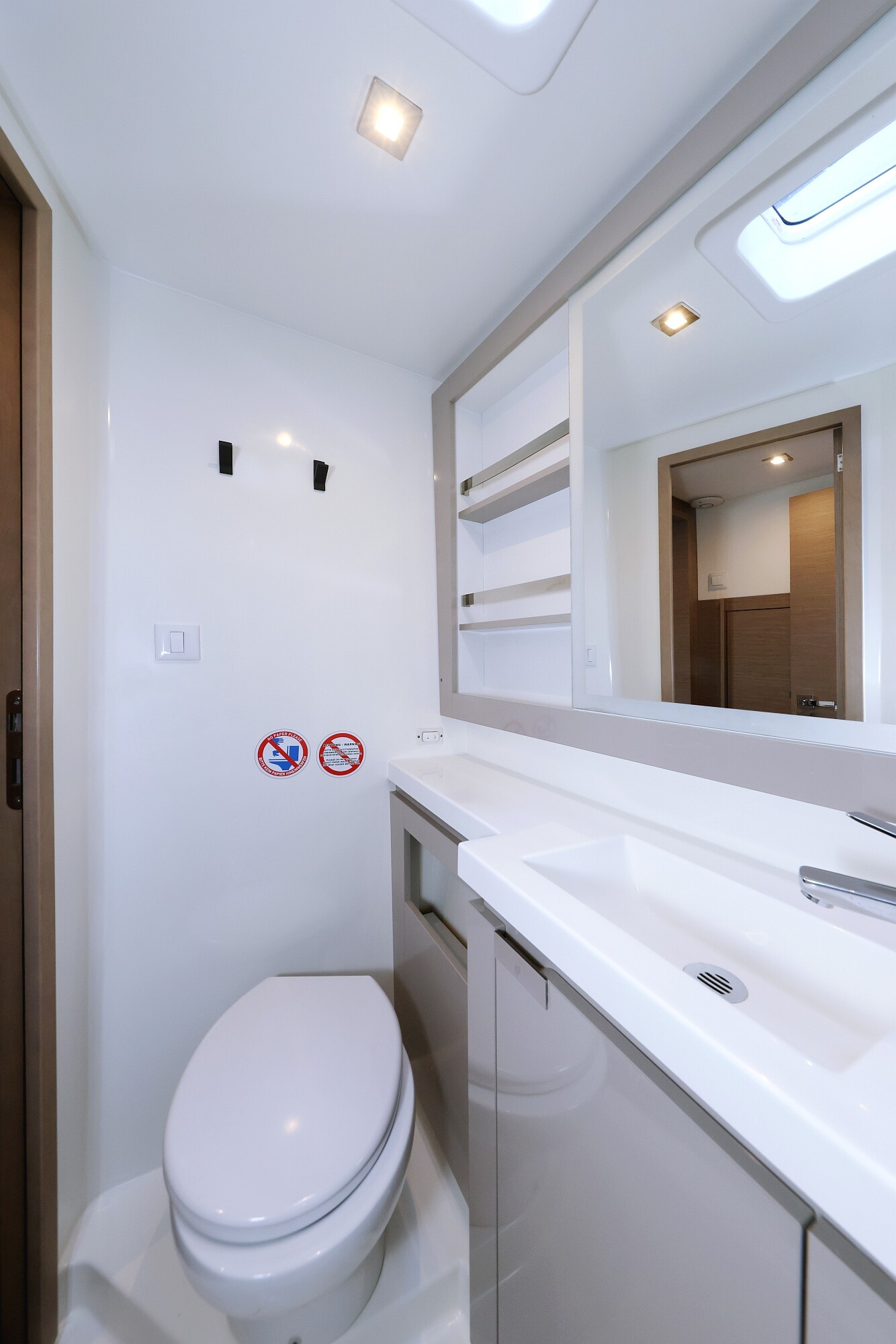 Fountaine Pajot Elba 45 Sun Office