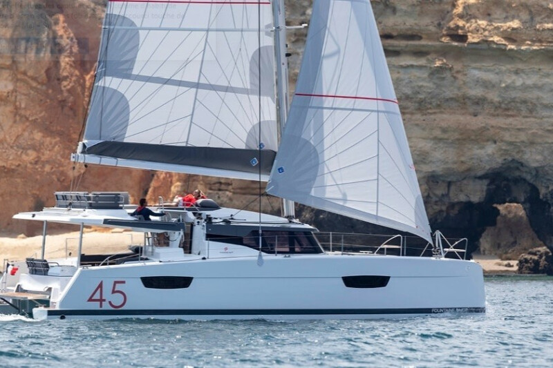 Fountaine Pajot Elba 45 DAISY DOG