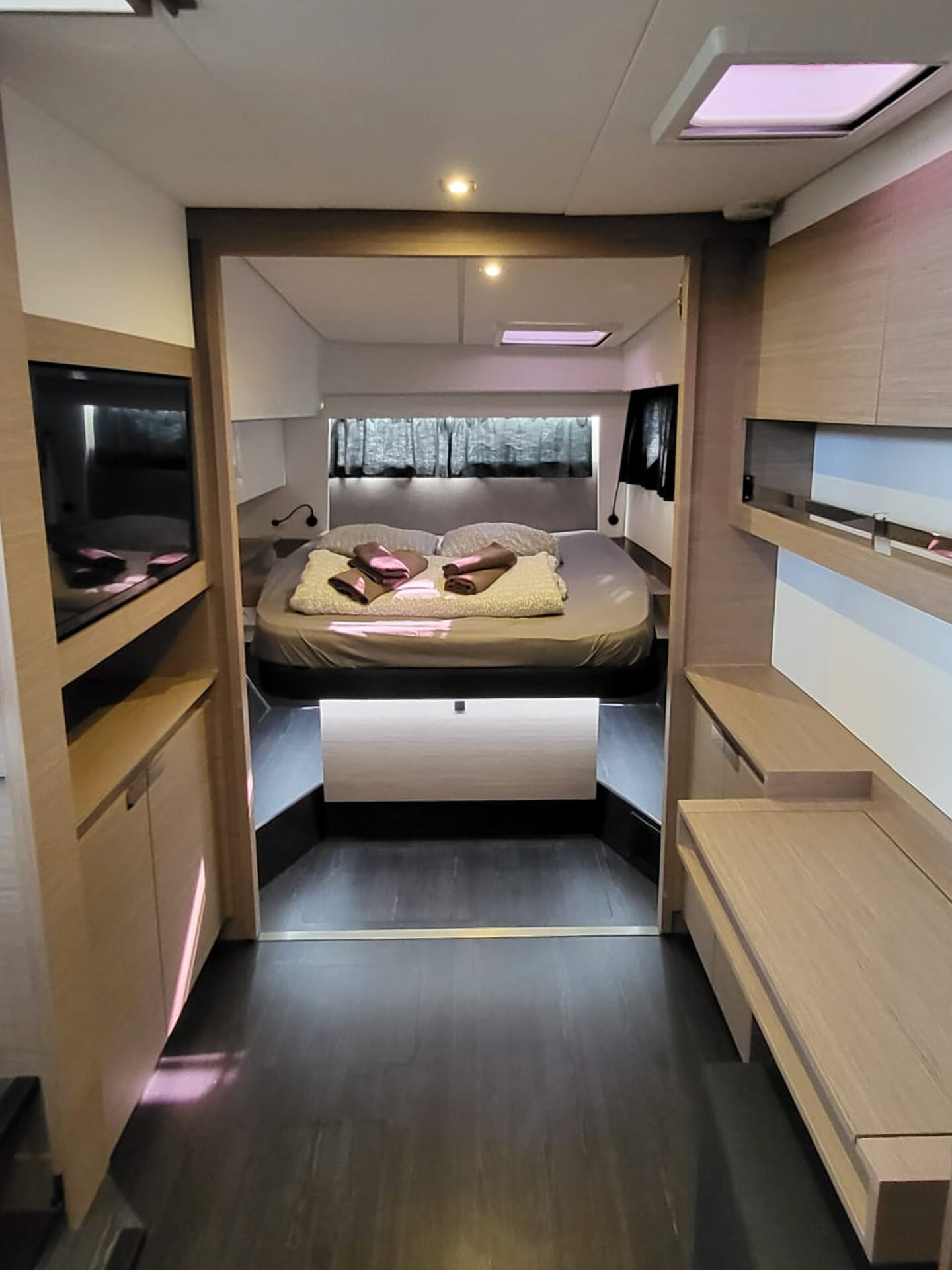 Fountaine Pajot Elba 45 Balu