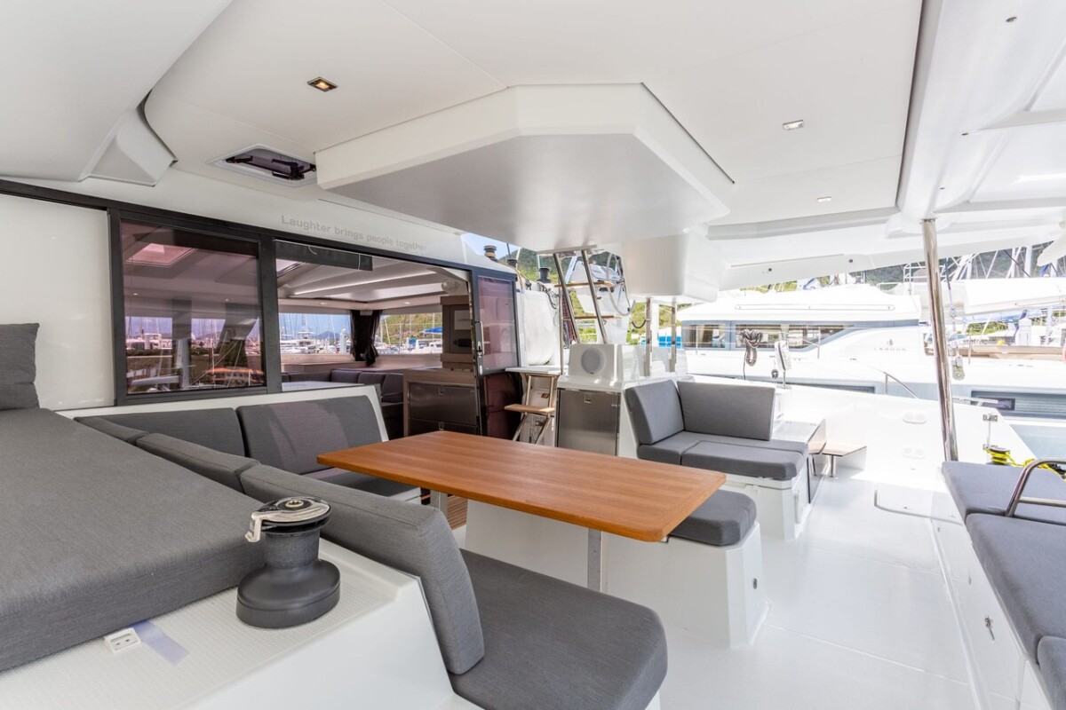 Fountaine Pajot Elba 45 Gelos