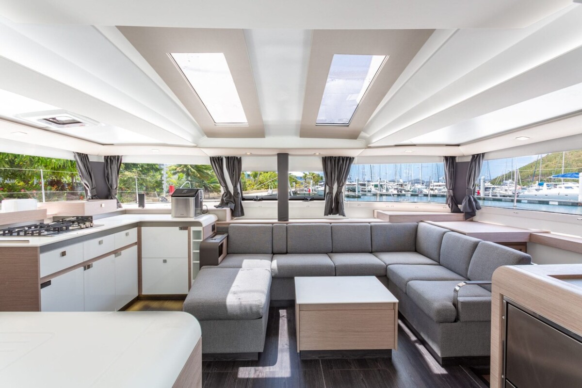Fountaine Pajot Elba 45 Gelos