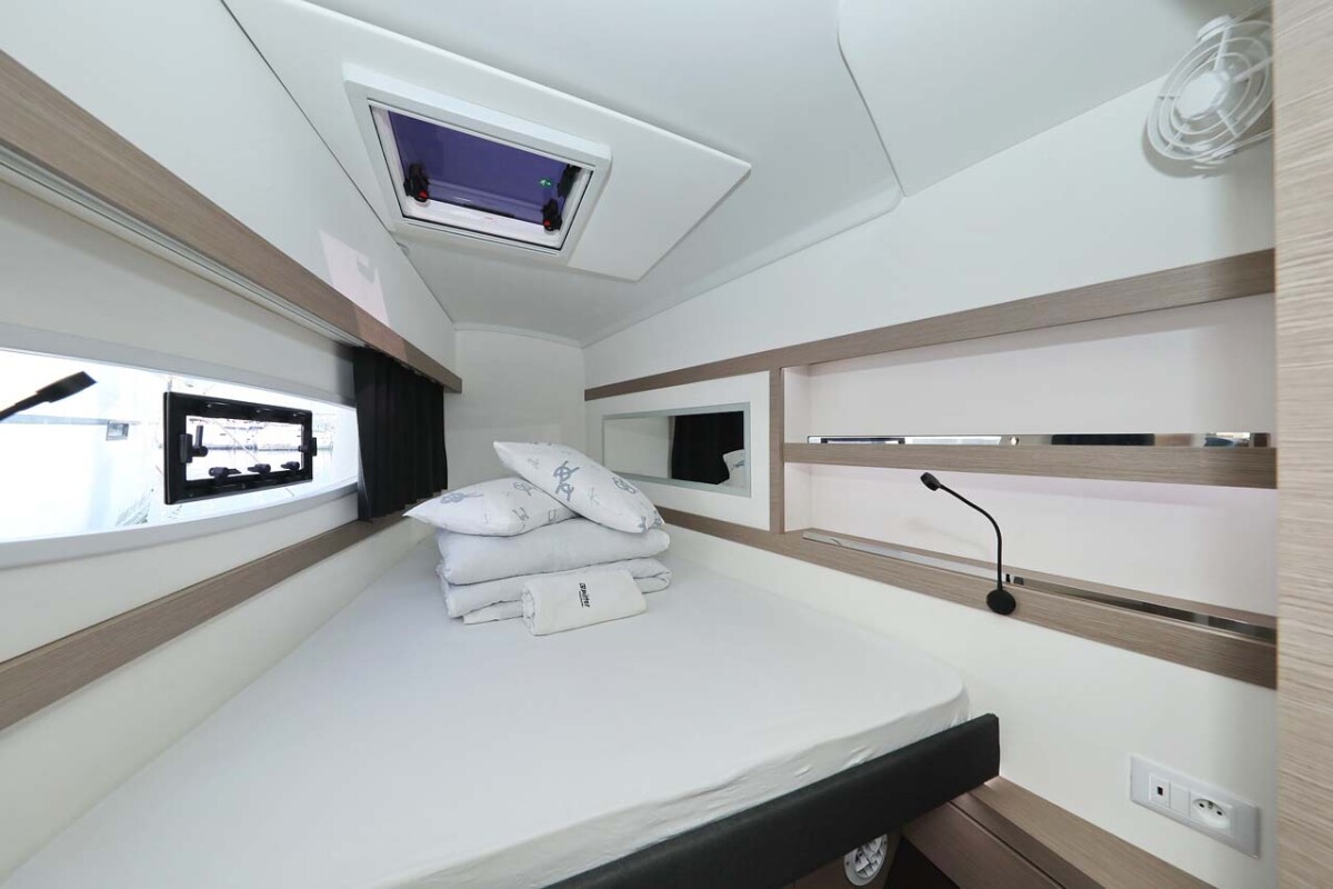 Fountaine Pajot Isla 40 Chilli