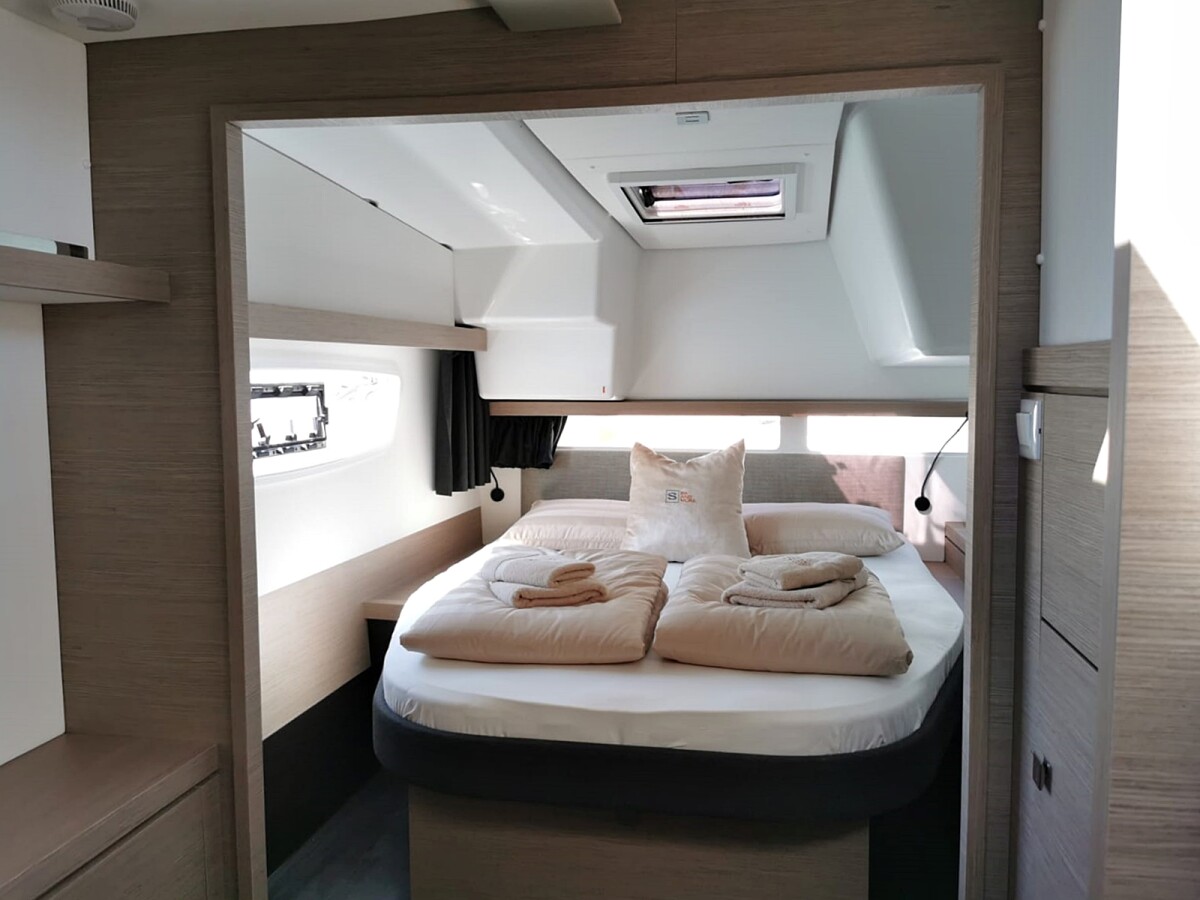 Fountaine Pajot Isla 40 Ninoa