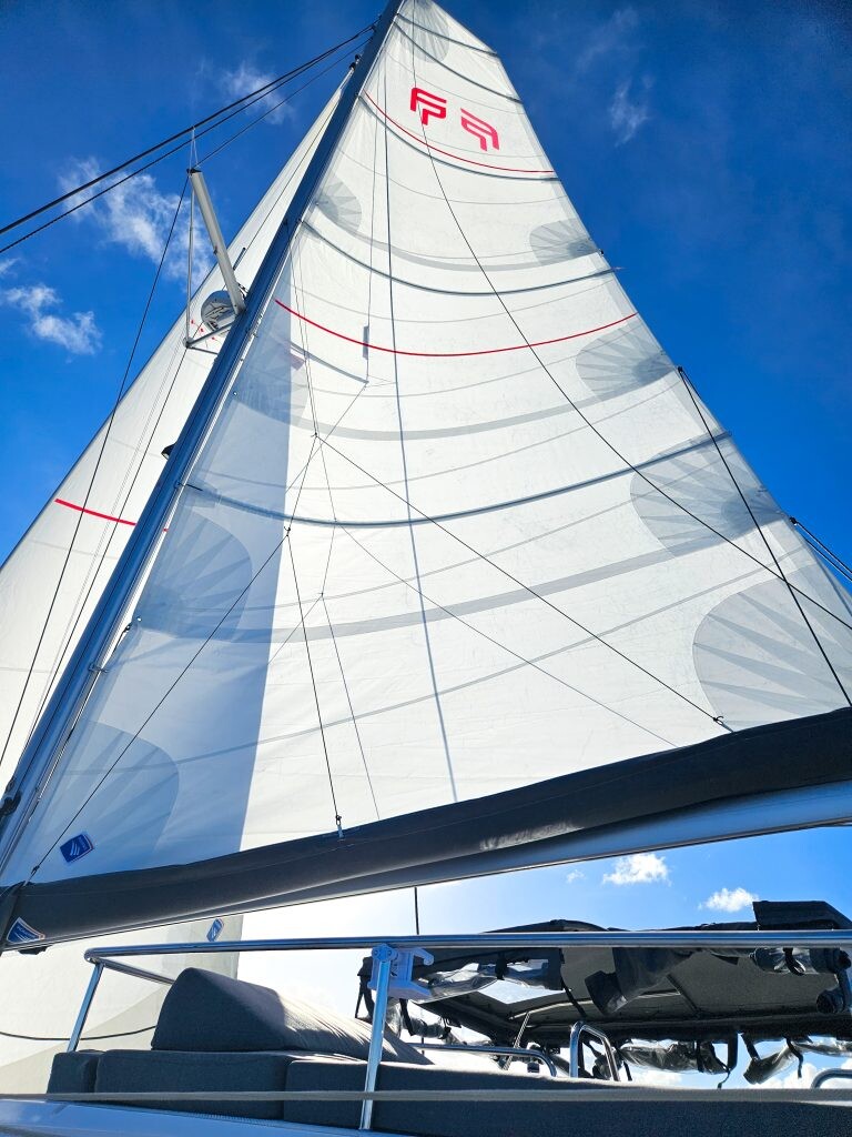 Fountaine Pajot Isla 40 Pizza My Heart