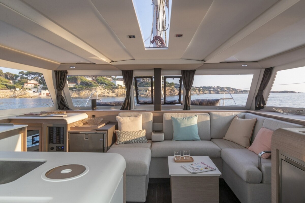 Fountaine Pajot Isla 40 Gazi