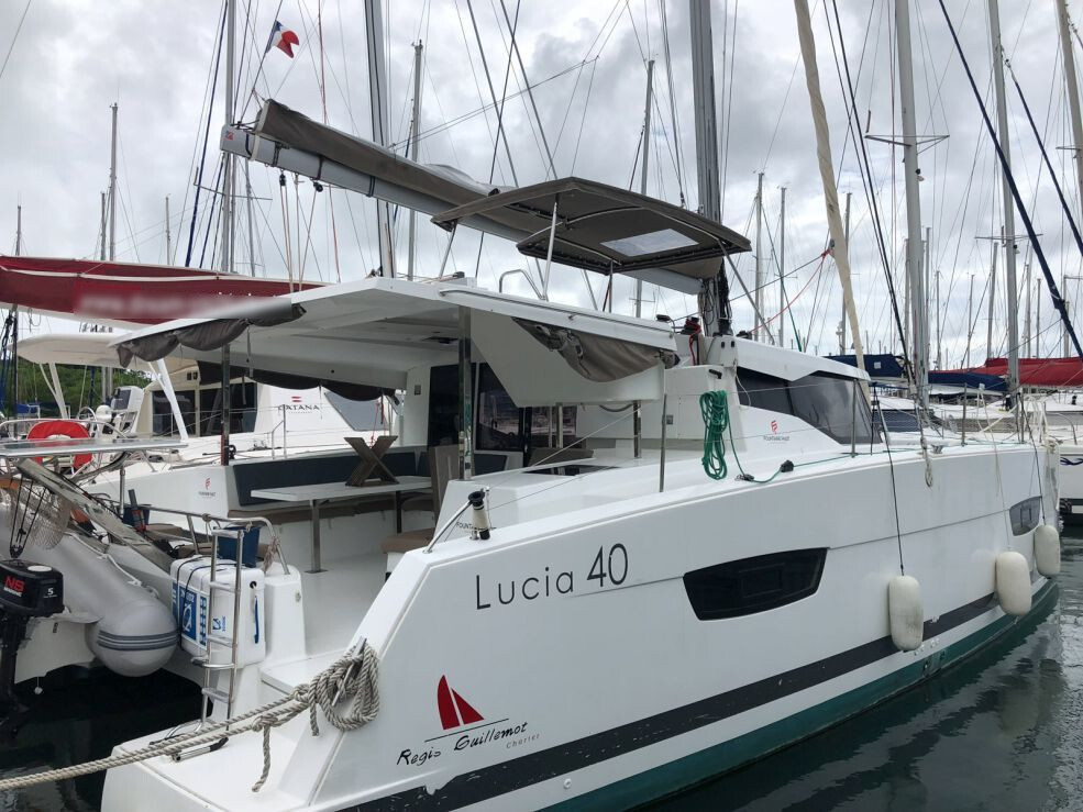 Fountaine Pajot Lucia 40 FLAMBOYANT