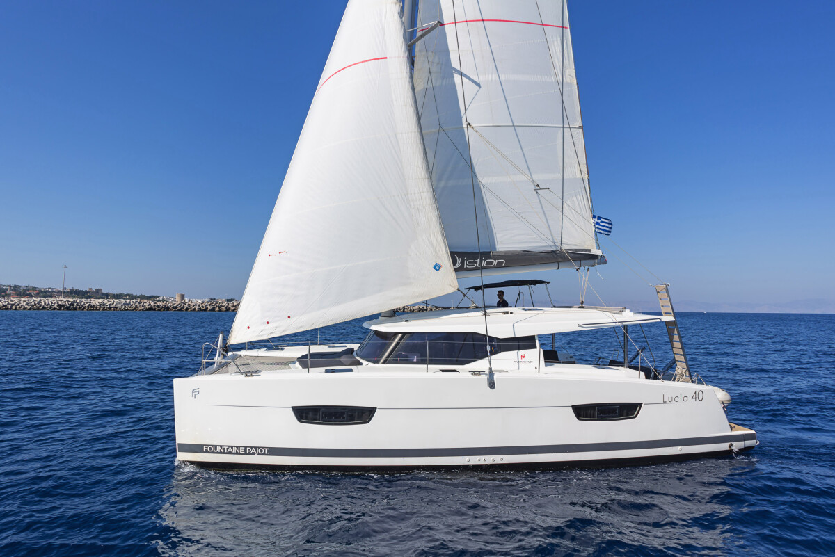 Fountaine Pajot Lucia 40 Fortuna