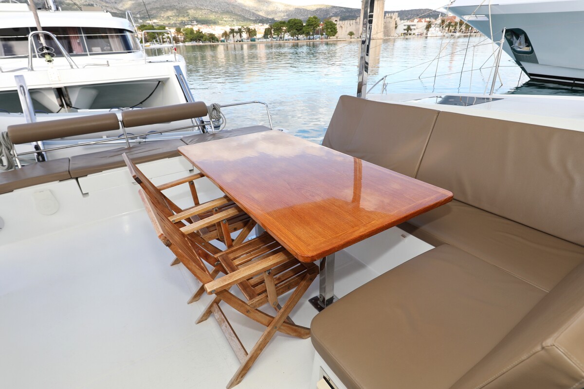 Fountaine Pajot Lucia 40 Why Not