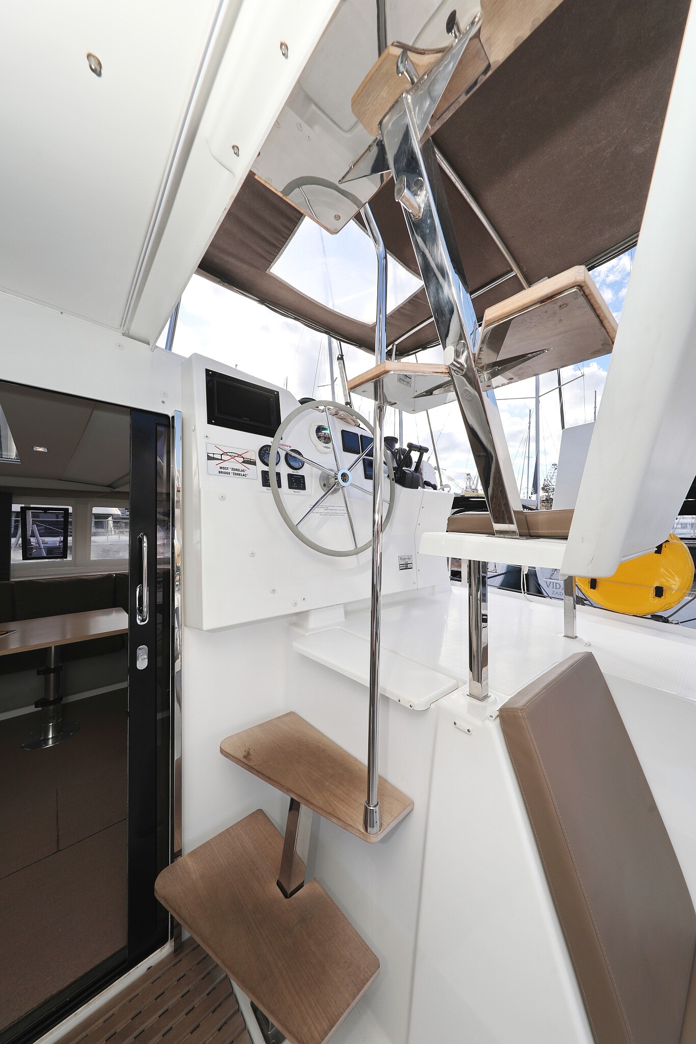 Fountaine Pajot Lucia 40 Why Not