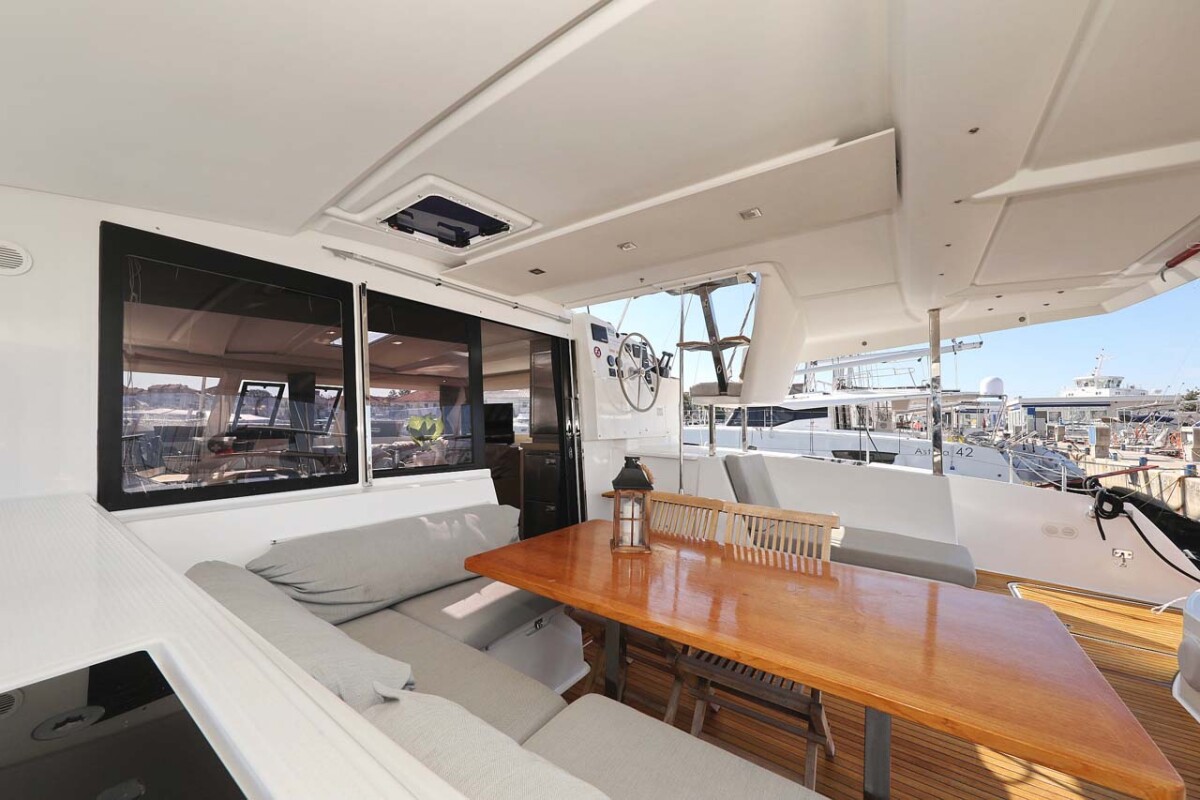 Fountaine Pajot Lucia 40 Tu Tamo 2