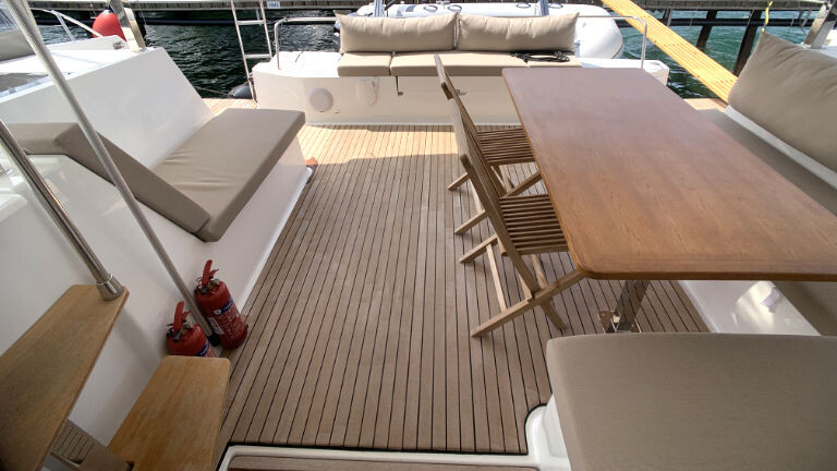 Fountaine Pajot Lucia 40 Idefix