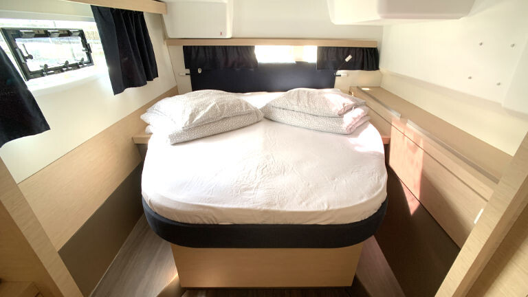 Fountaine Pajot Lucia 40 Idefix