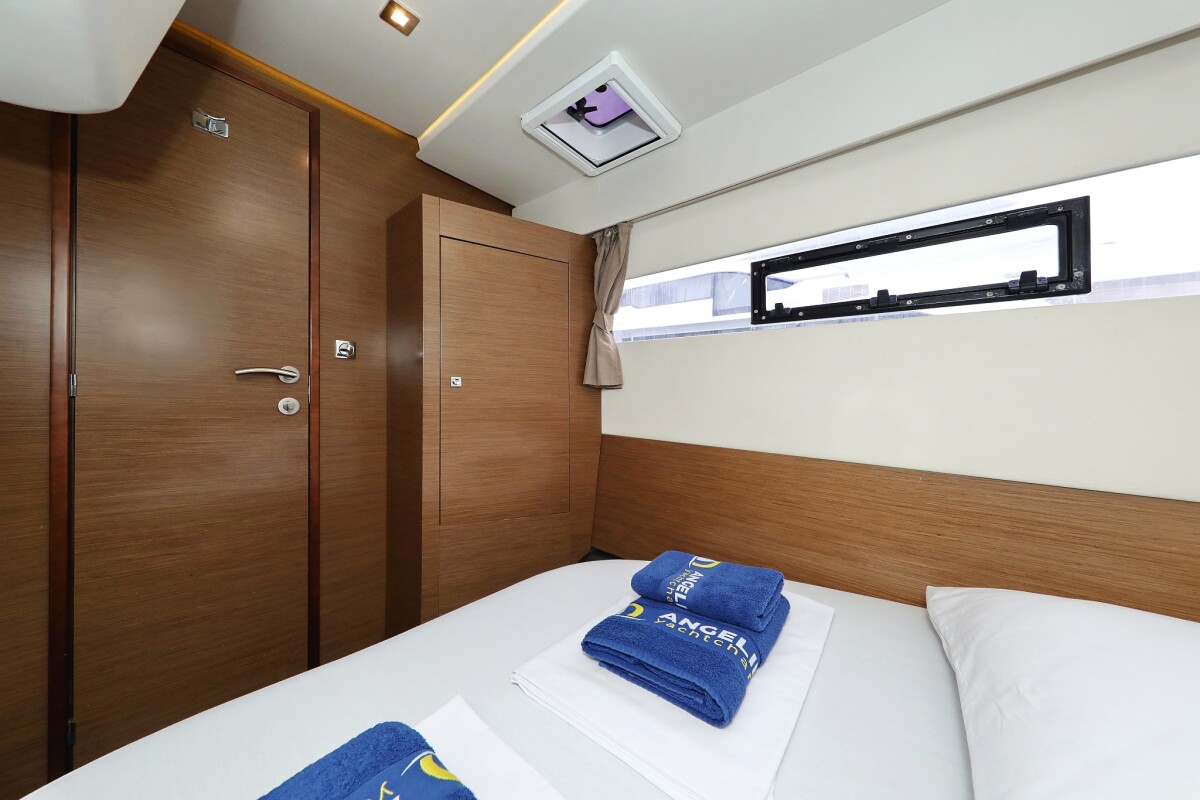 Fountaine Pajot MY 37 Dream Star