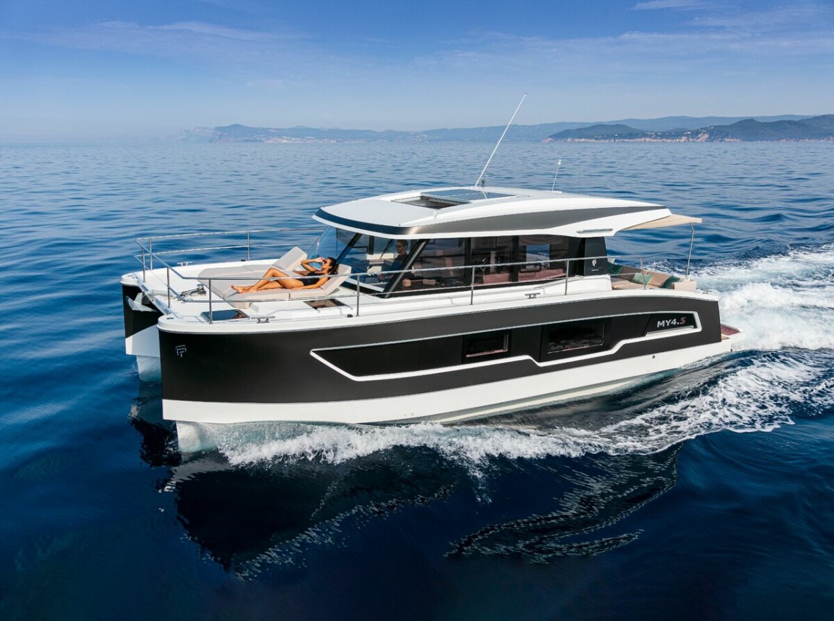 Fountaine Pajot MY4.S Dana