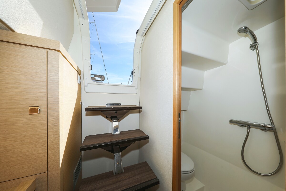 Fountaine Pajot Saona 47 Quintet Tamara V