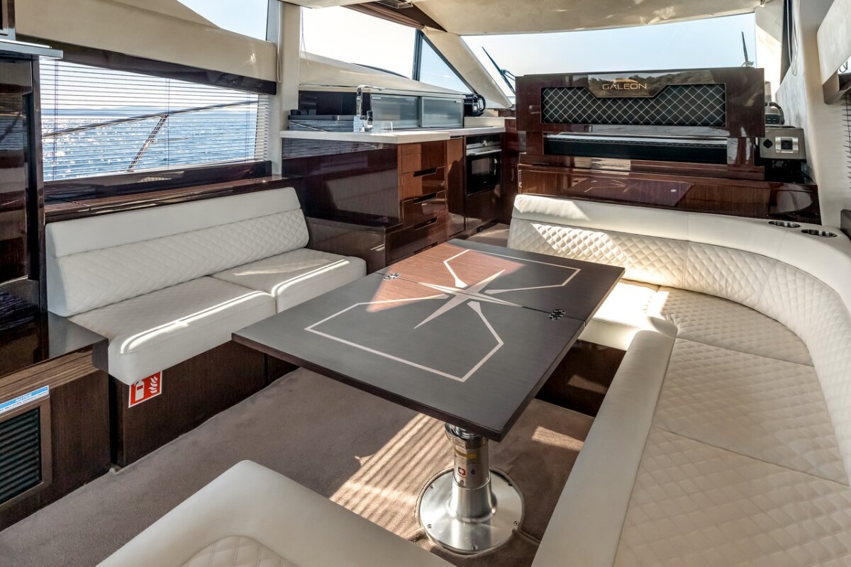 Galeon 420 Amber Blue