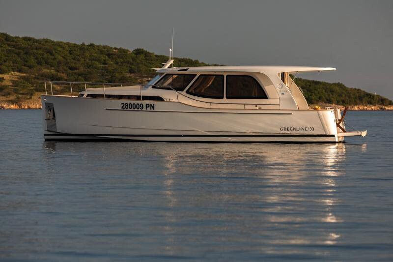 Greenline 33 Ondine