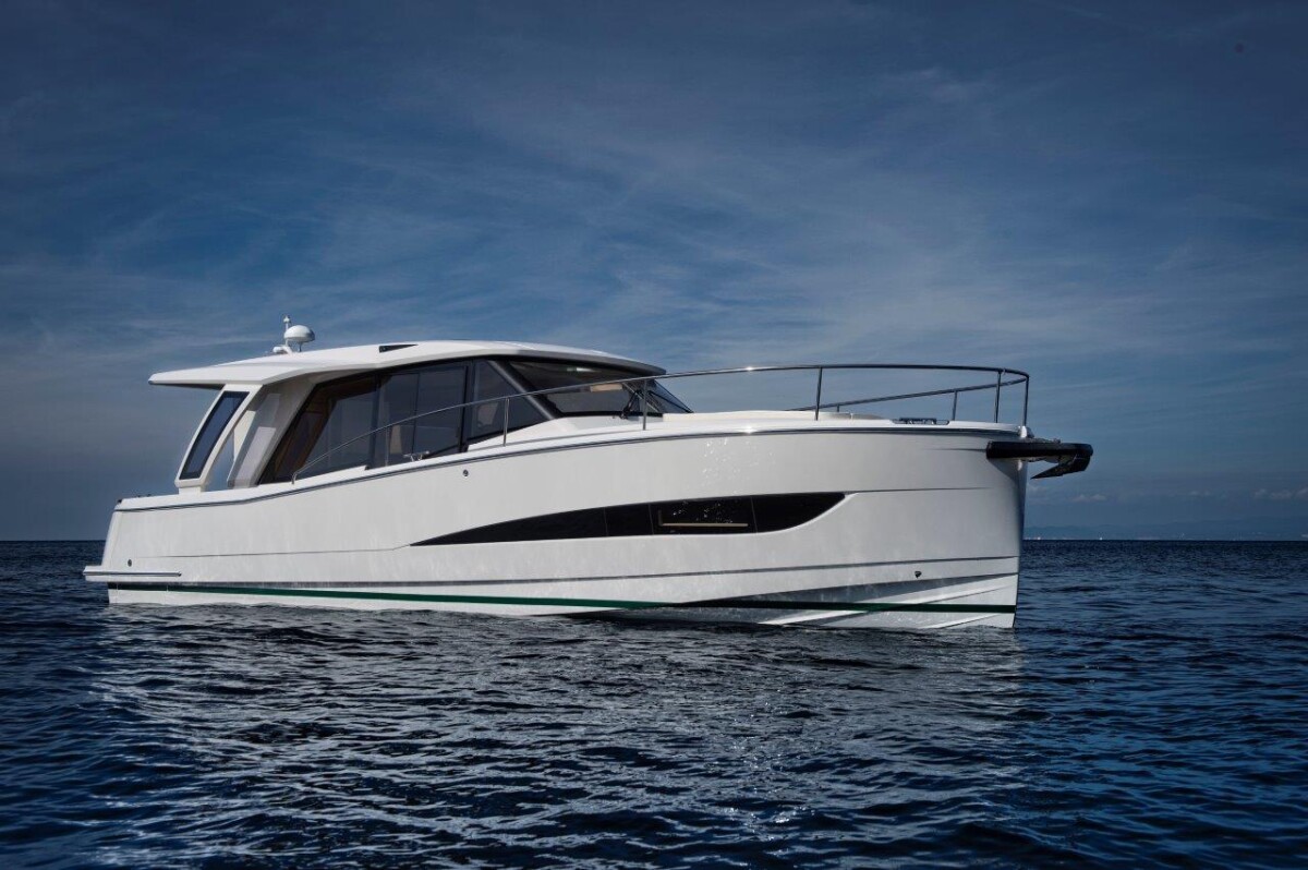 Greenline 39