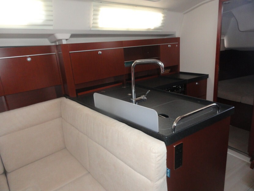 Hanse 385 Riana