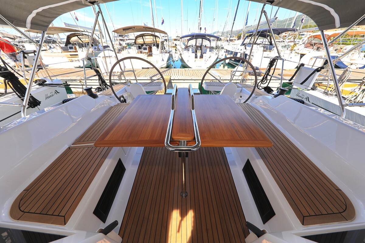 Hanse 388 Sweet Summer