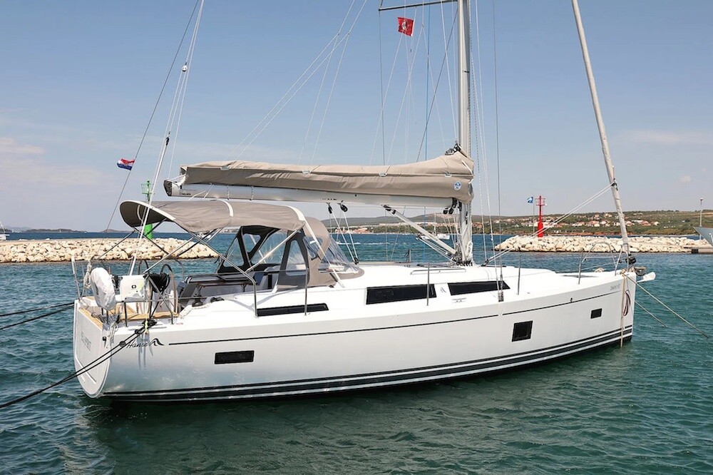 Hanse 388 Chablis