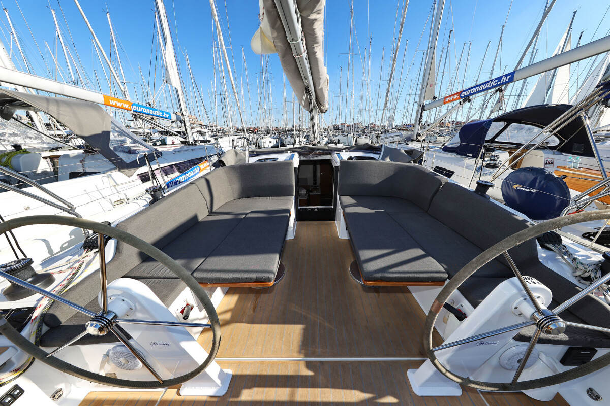 Hanse 410 Bela