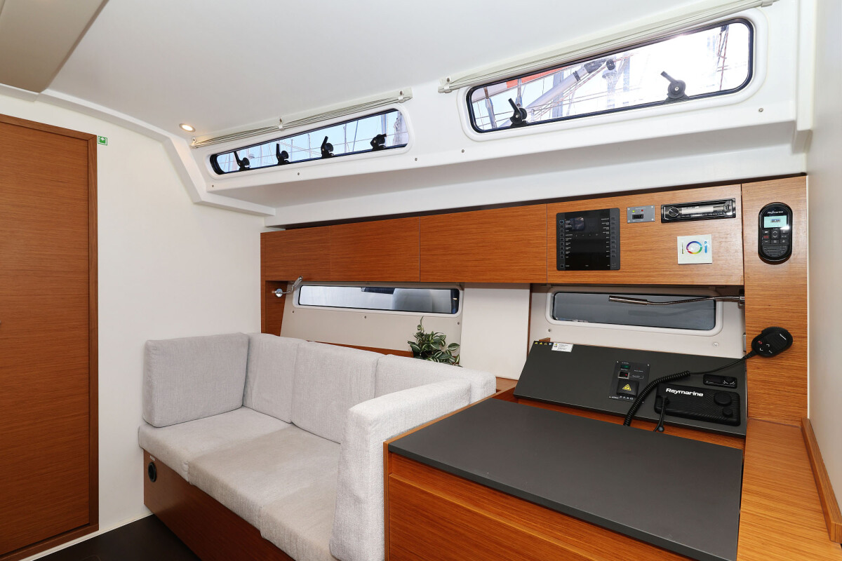 Hanse 410 Bela