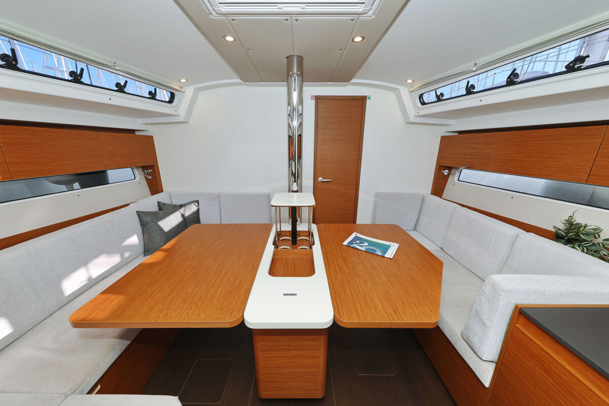 Hanse 410 Bela