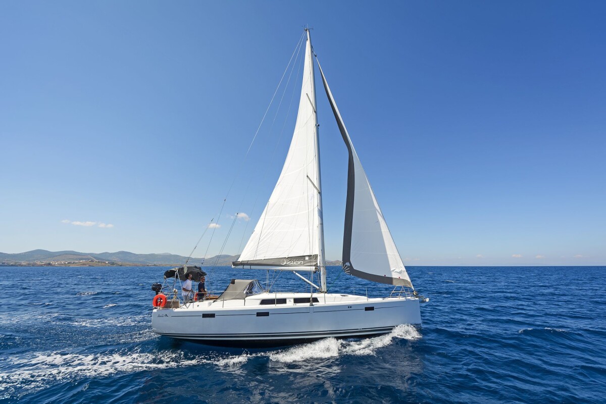 Hanse 415 Deep Blue