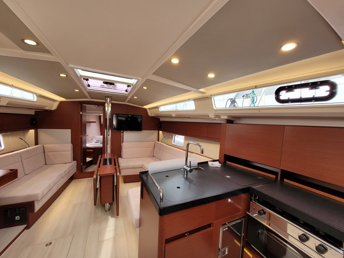 Hanse 418 heNA
