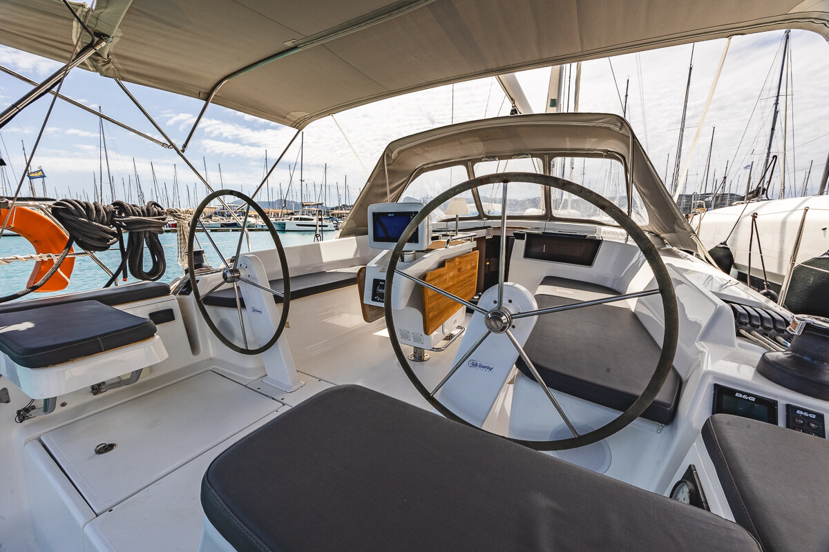 Hanse 418 Dafne