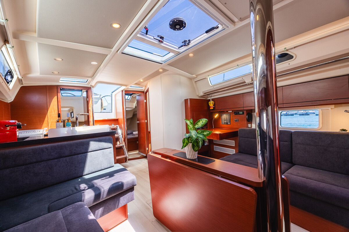 Hanse 418 Dafne