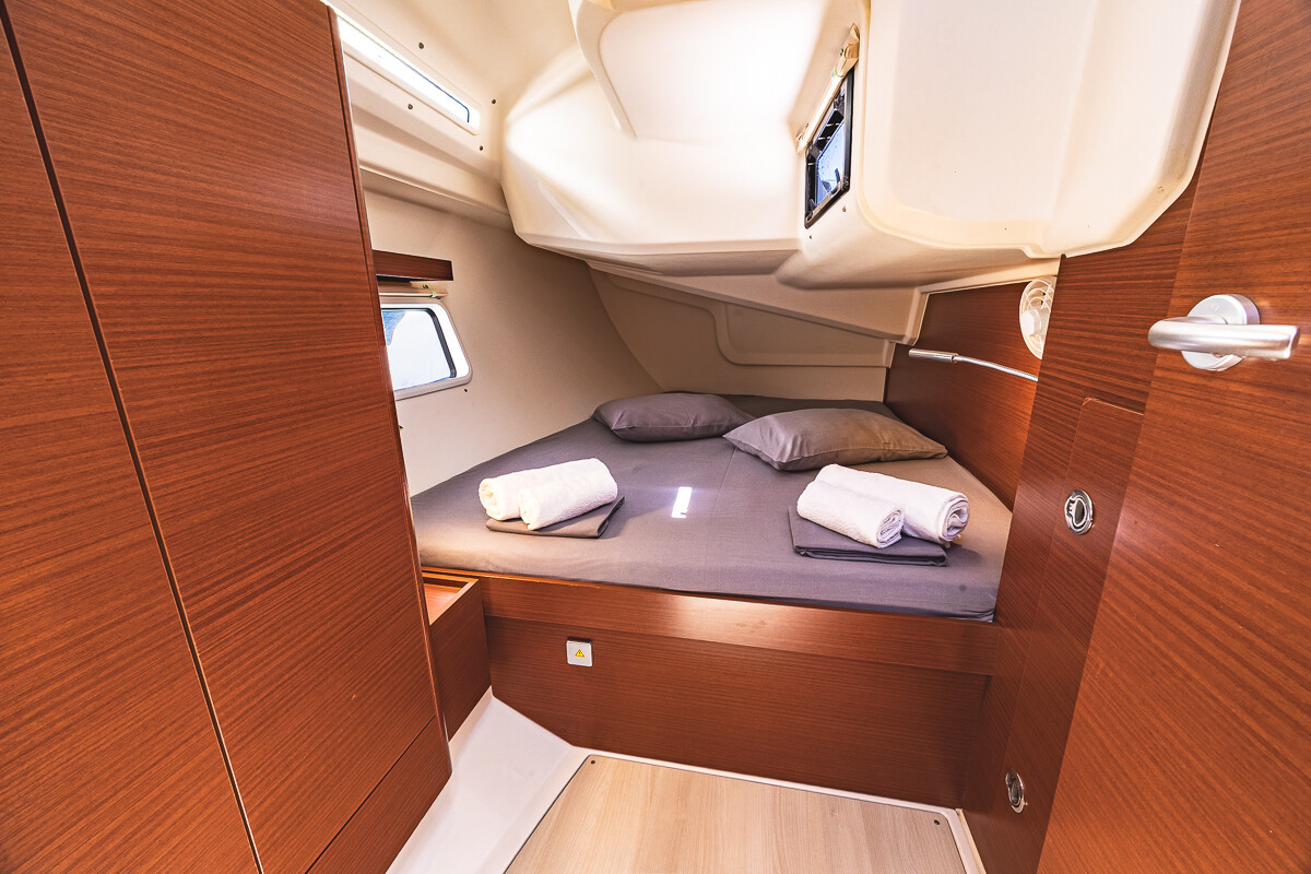 Hanse 418 Dafne