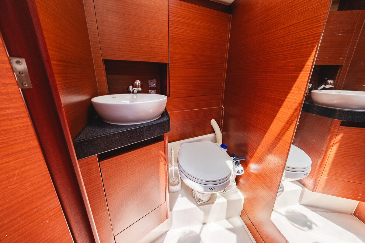 Hanse 418 Dafne