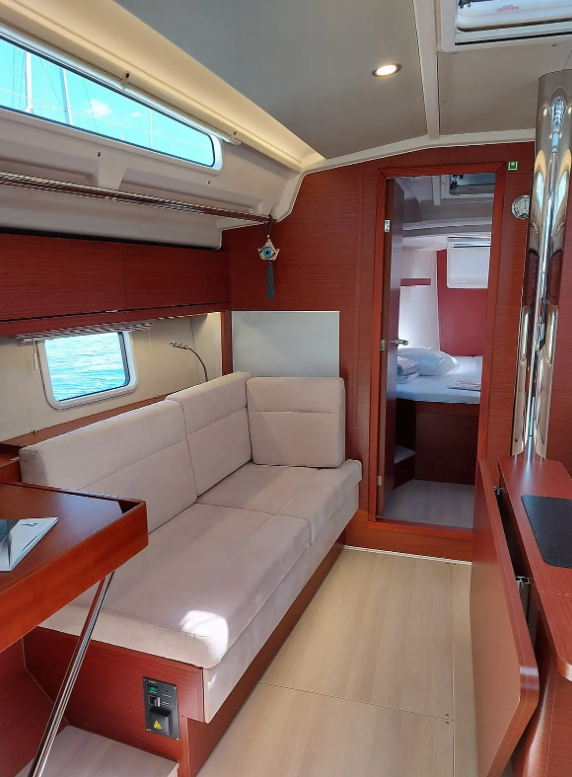 Hanse 418 Polynoe