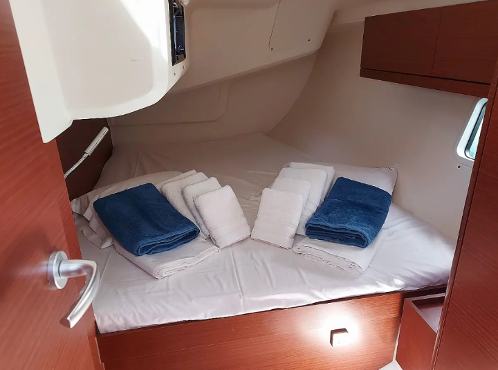 Hanse 418 Polynoe