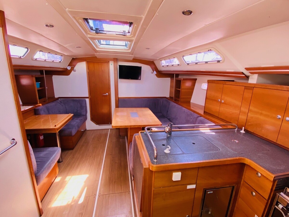 Hanse 430 E Astraios
