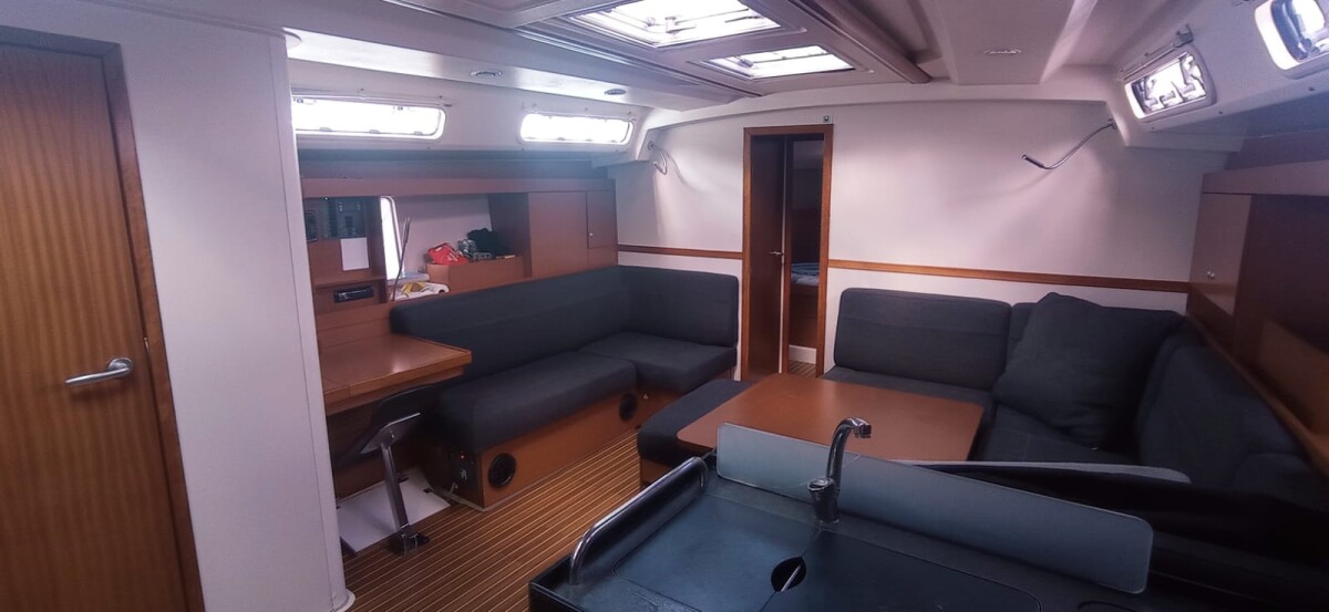 Hanse 445 Juana