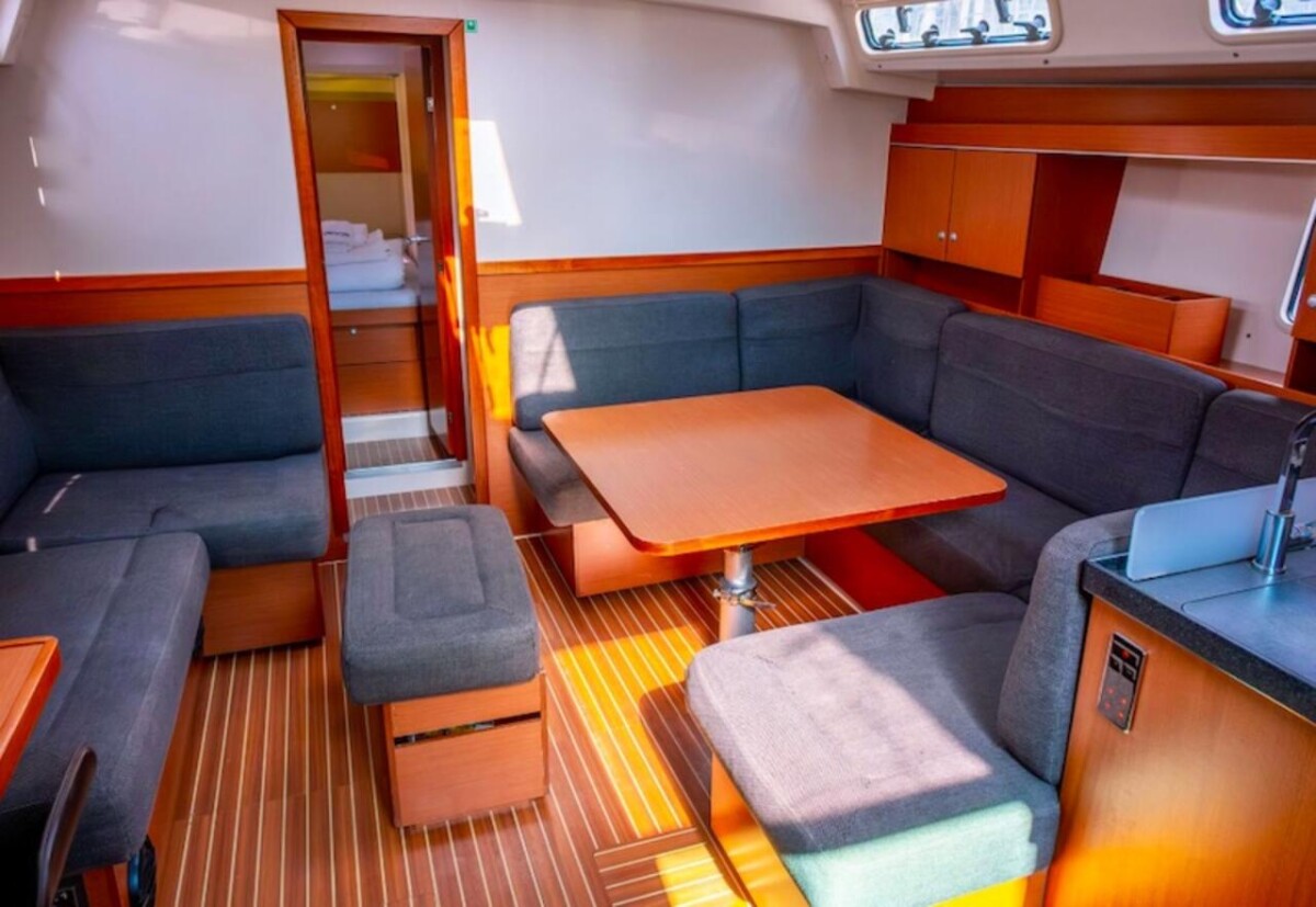 Hanse 445 Pina
