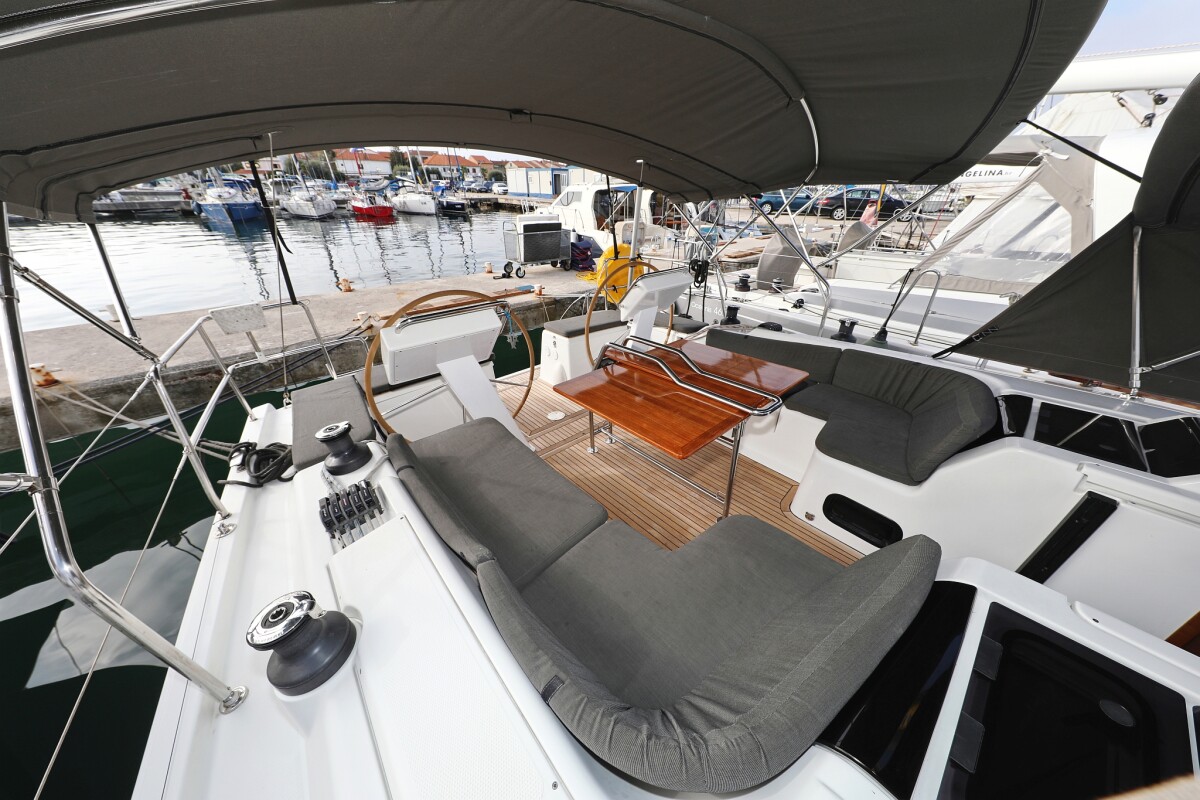 Hanse 455 