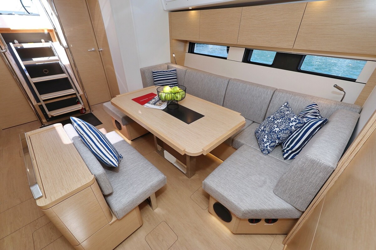 Hanse 460