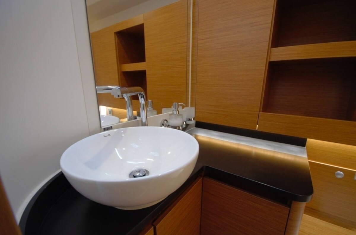 Hanse 588 Eclipse