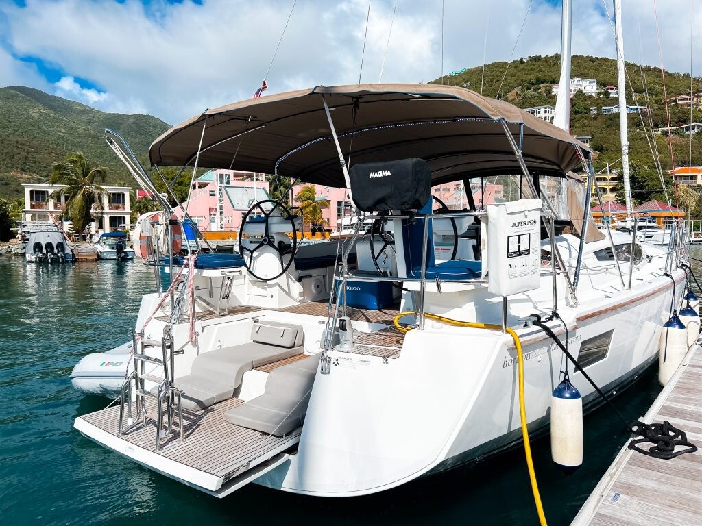 Jeanneau 54 Paradise Found
