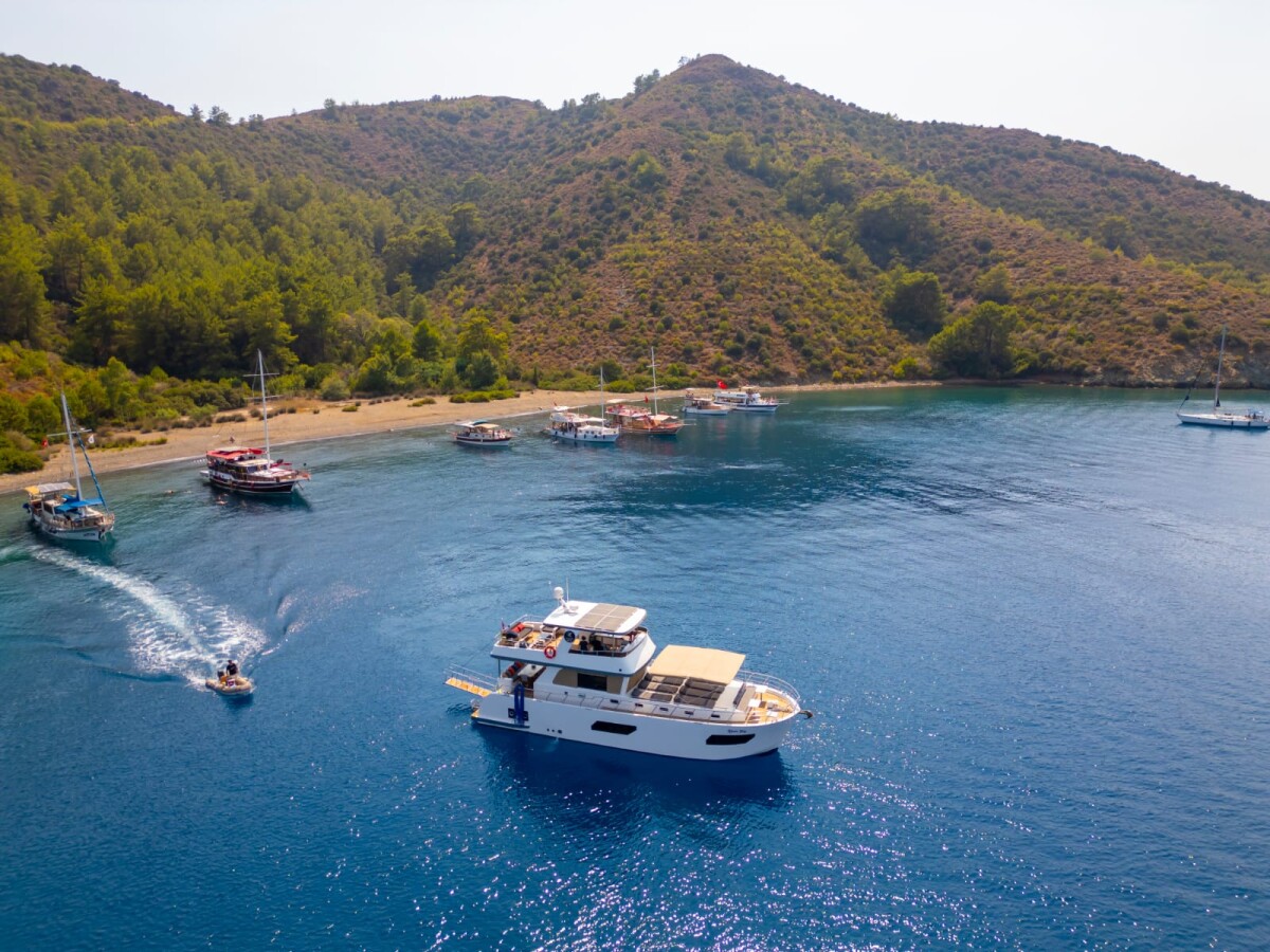 Kaan Bey Trawler Kaan Bey