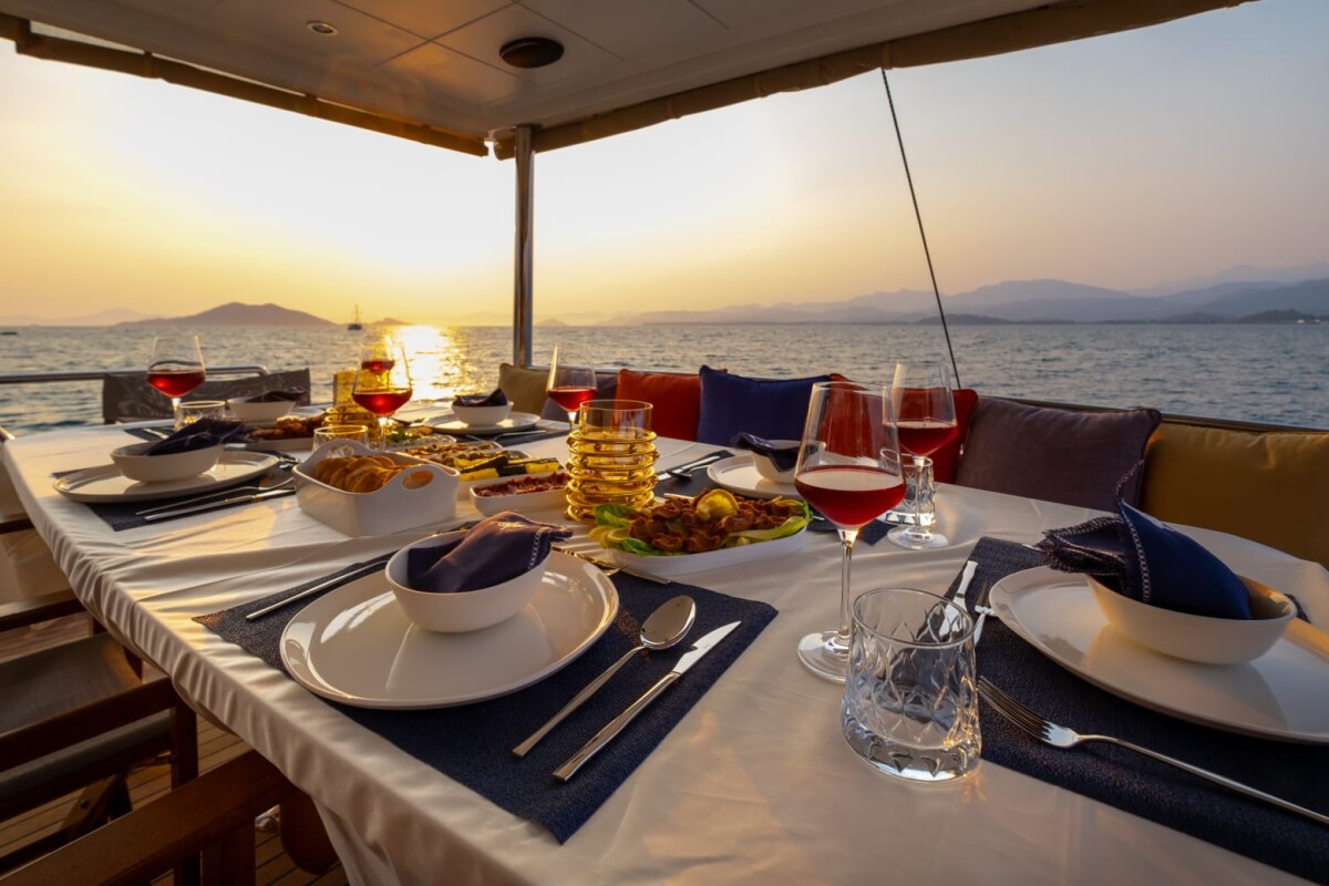 Kaan Bey Trawler Kaan Bey