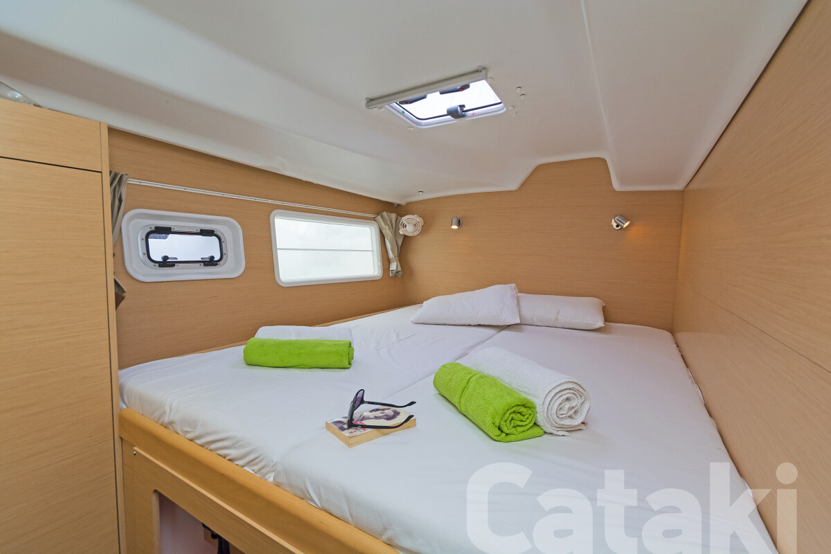 Lagoon 380 S2 Cataki