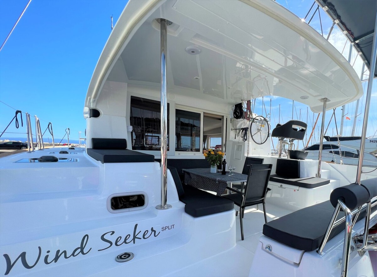 Lagoon 40 Wind Seeker