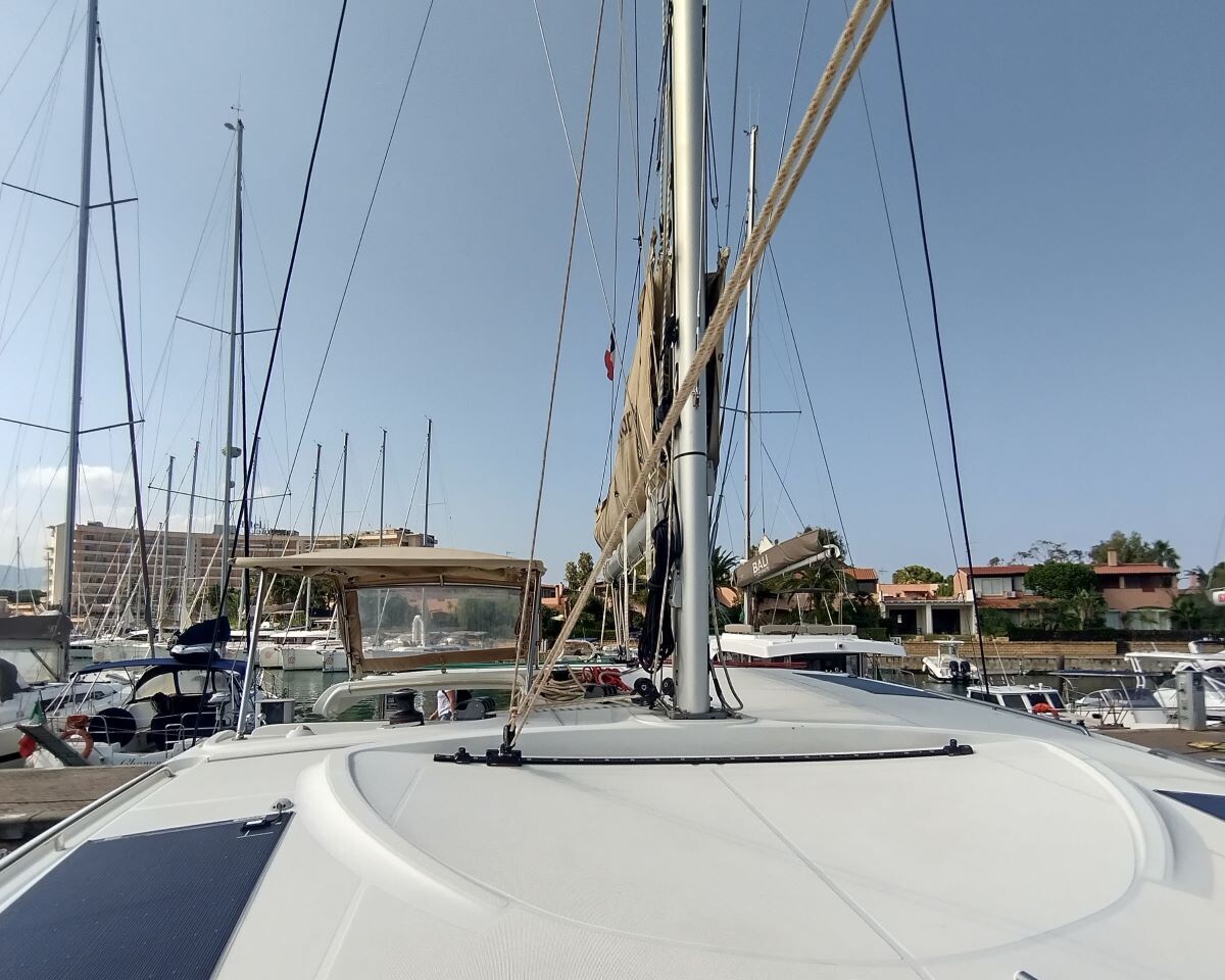 Lagoon 40 AZZURO III_DB