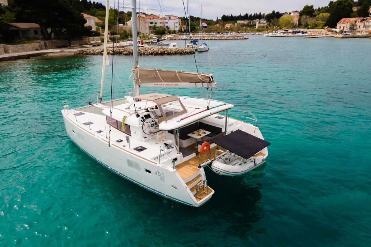 Lagoon 400 S2 