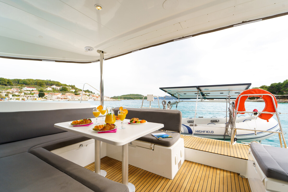 Lagoon 400 S2 